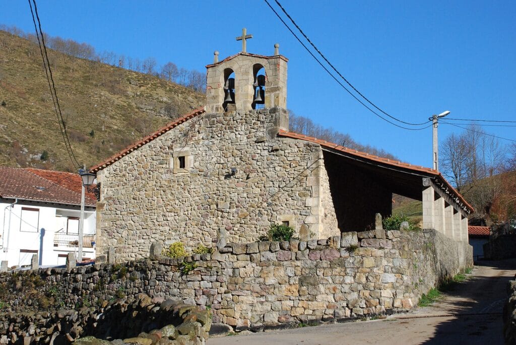 Iglesia de Santa Águeda en Saja